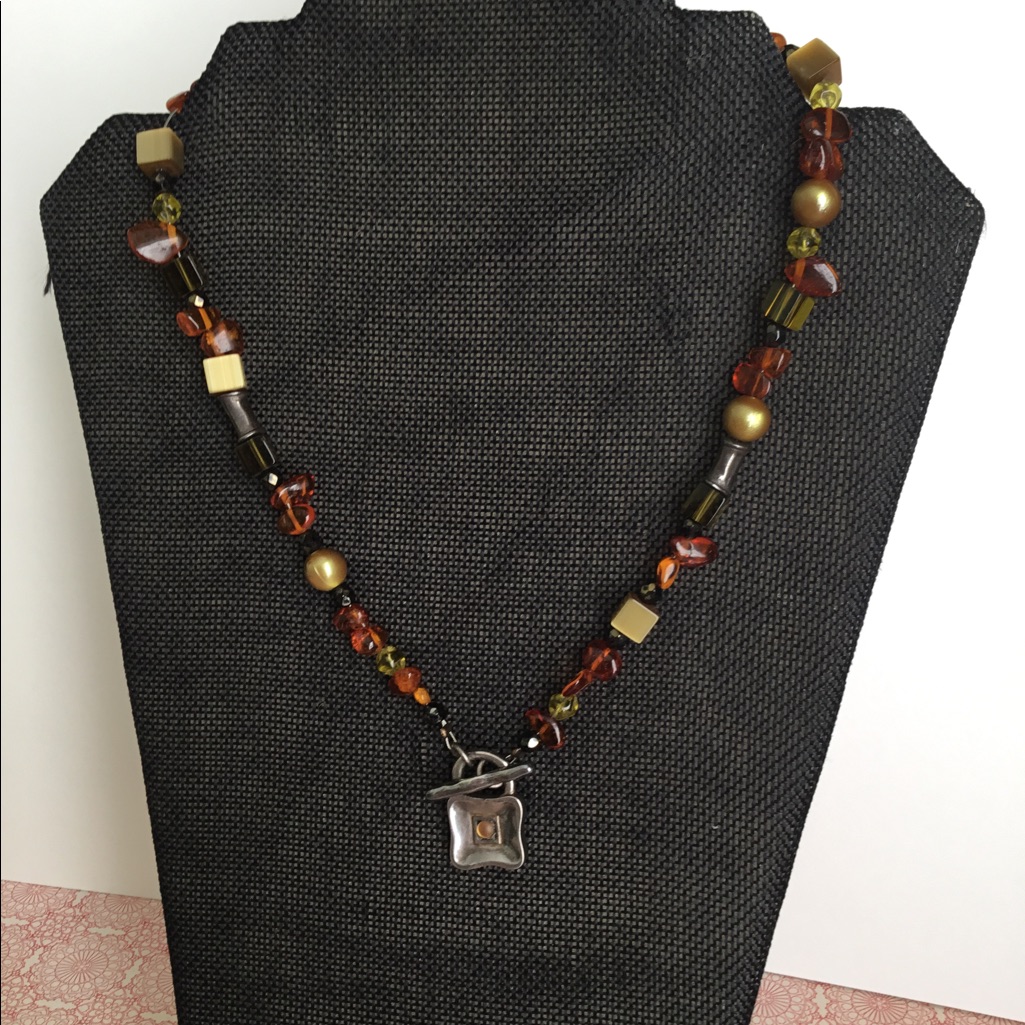 Danon Amber Necklace(Silver Plated)